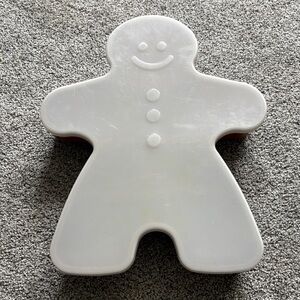 Source Unknown White Gingerbread Man Food Storage Container